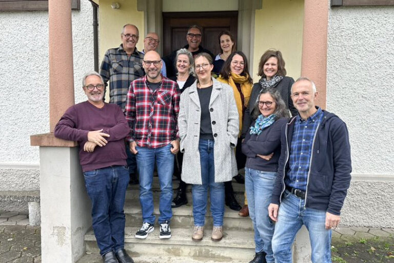 https://staging.wende.ch/wp-content/uploads/2025/05/Wohn-Coaching-Team.jpg